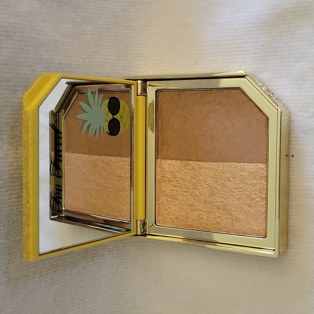 Too Faced Pineapple Paradise Bronzer